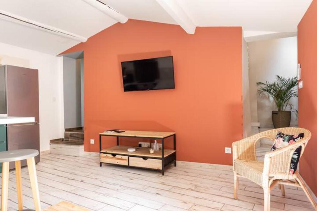 Le Marronnier 2 Apartment L'Isle-sur-la-Sorgue Exterior photo